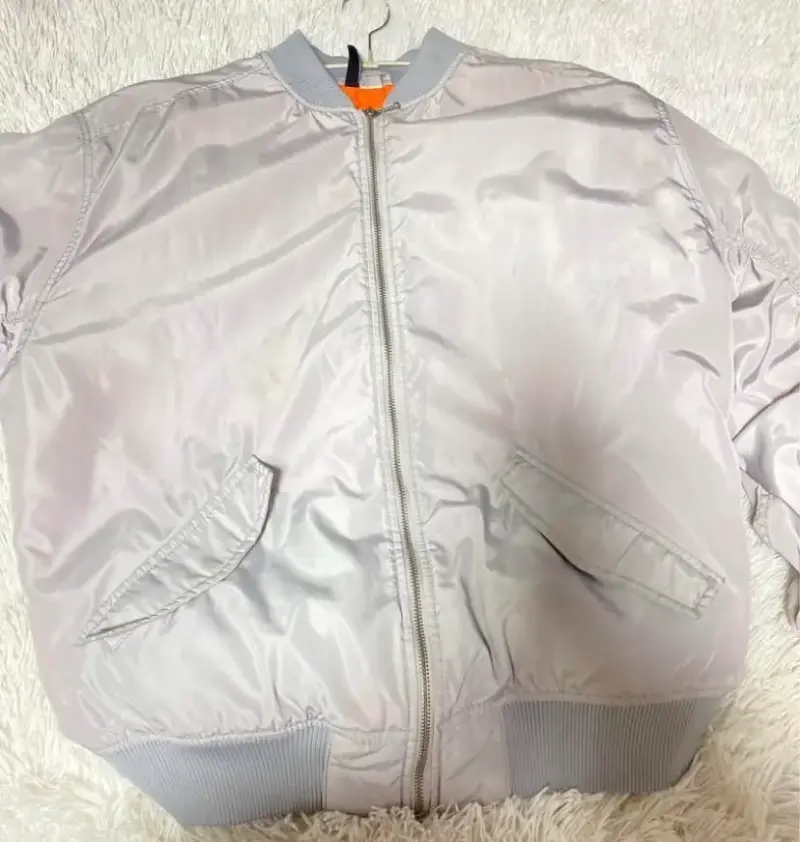 Chaqueta bomber satinada blanca - 2
