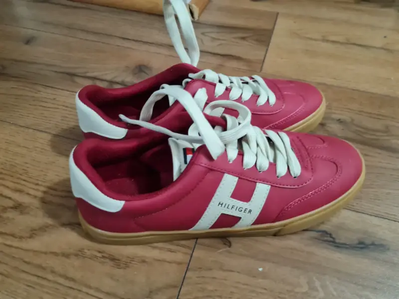 Zapatillas Tommy Hilfiger rojas