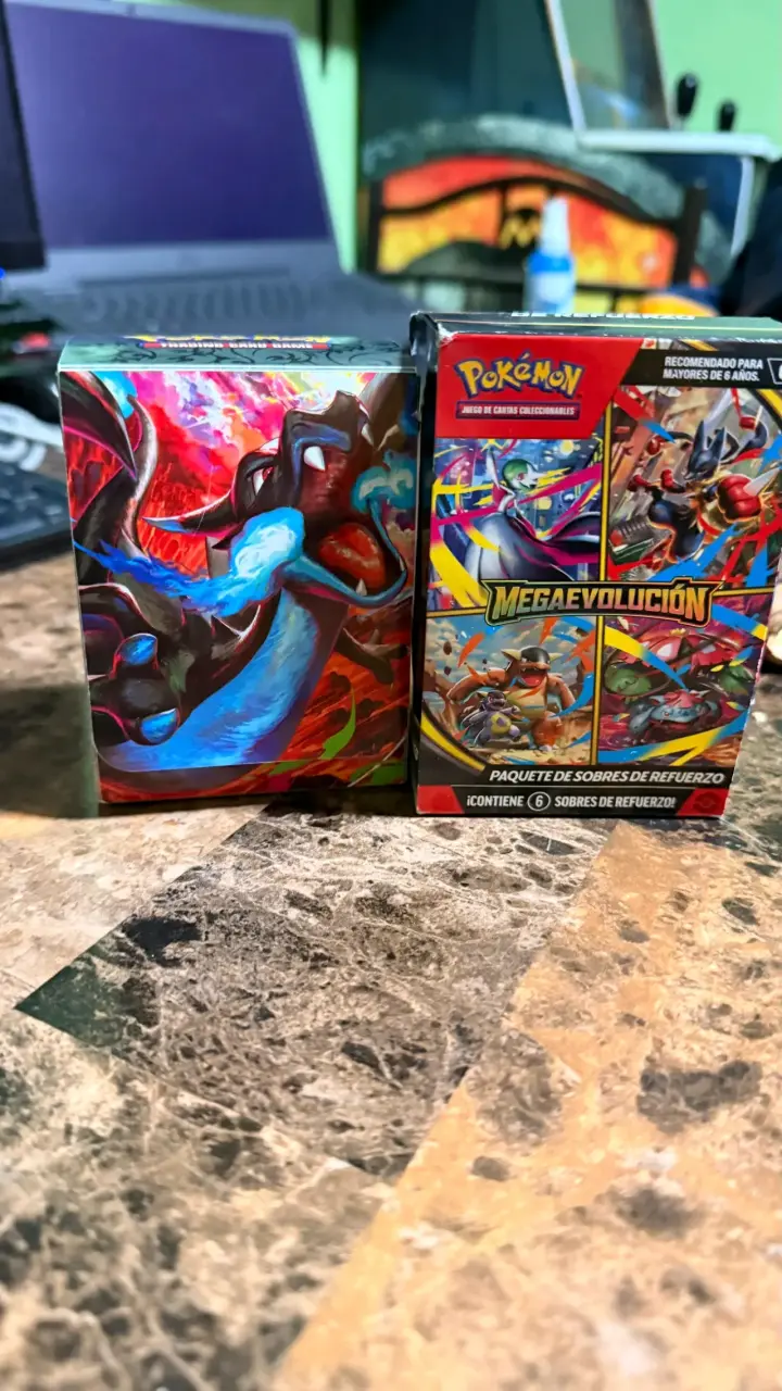 Caja de cartas Pokémon Mega Evolución - 1