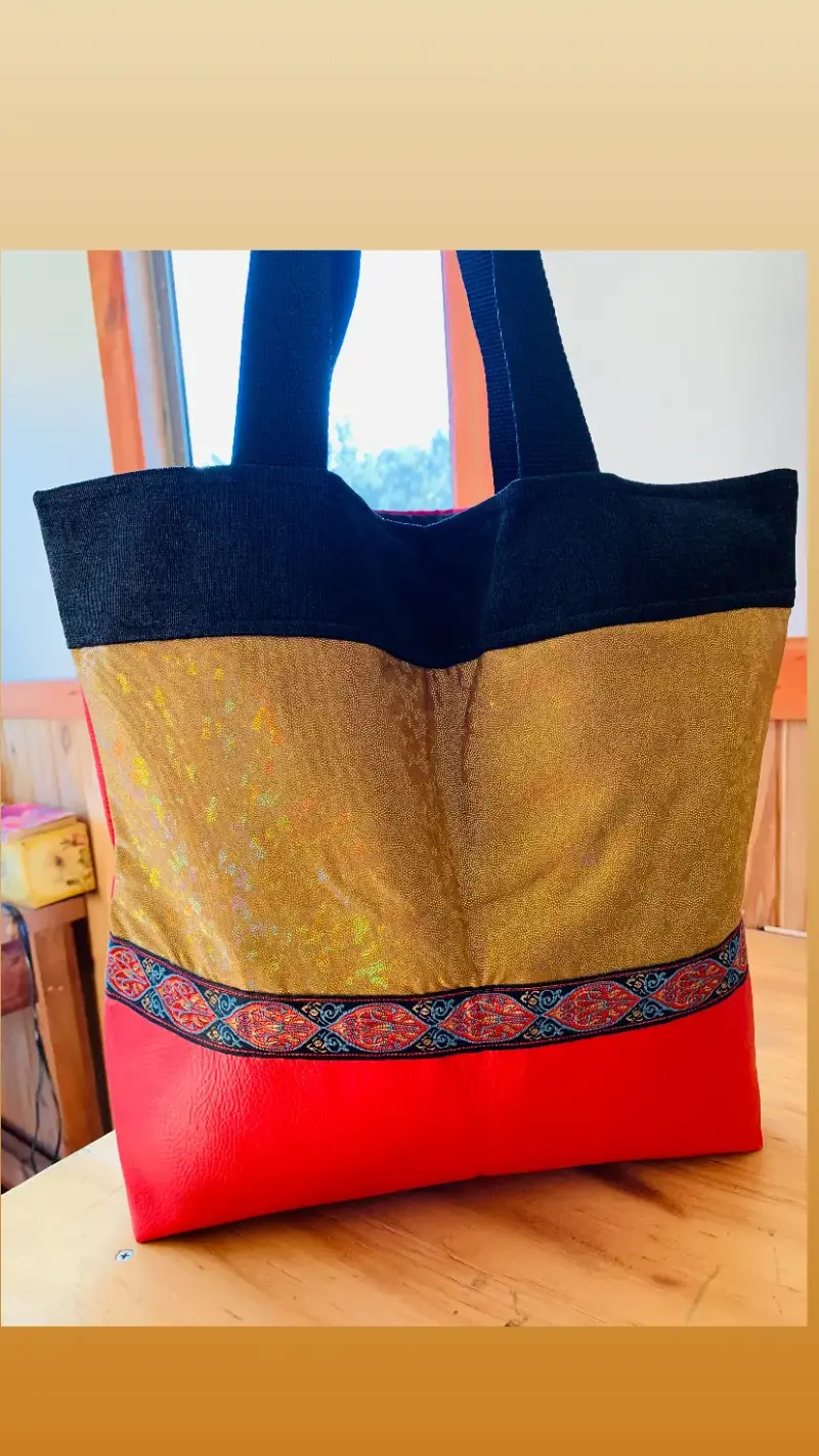 Bolso multicolor artesanal