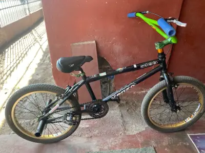 Bicicleta BMX venzo Aro 20" - miniatura 1
