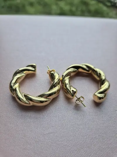 Aros dorados trenzados - miniatura 2