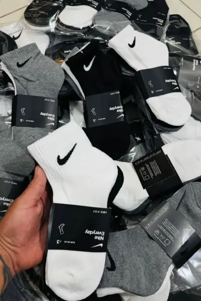 🧶Gorros y Calcetas🧦 - miniatura 2