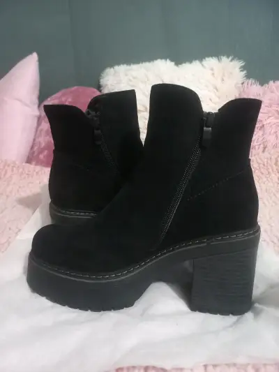 Botines negros de gamuza talla 37 - miniatura 3