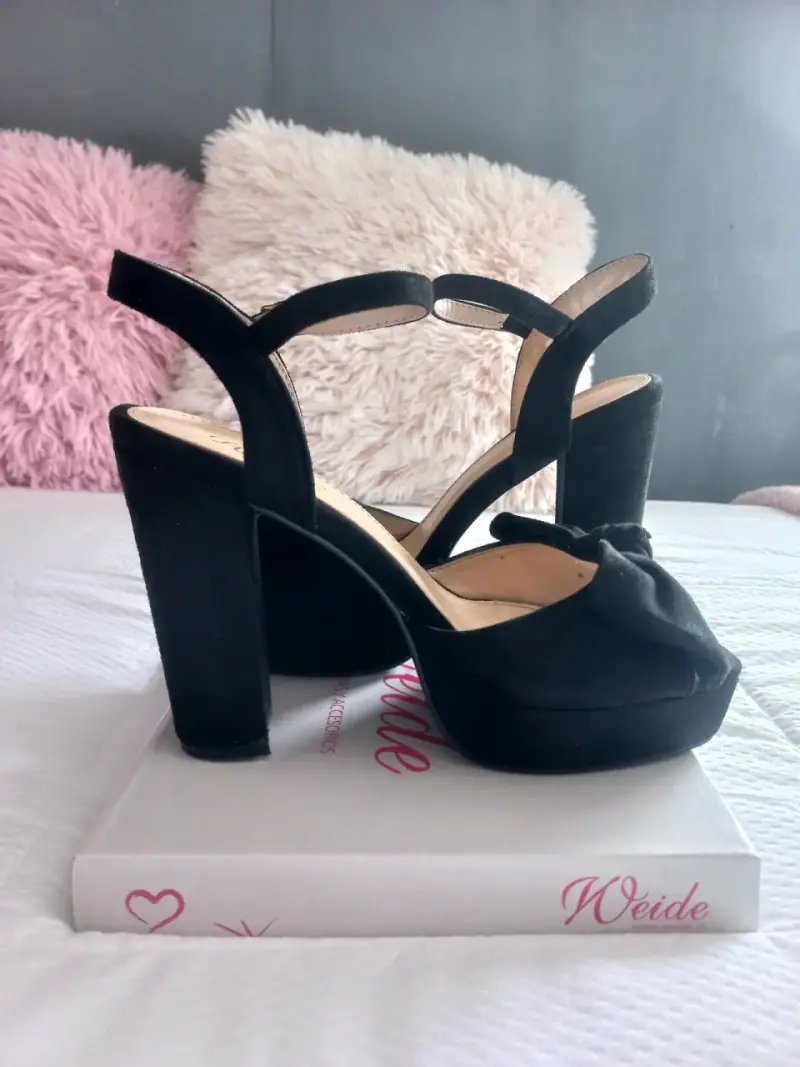 Tacones negros con lazo talla 37 - 4