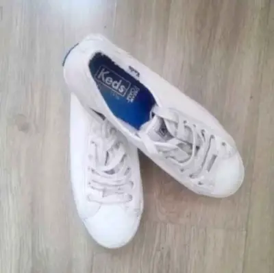 Zapatillas blancas Keds usadas N°36 - miniatura 1