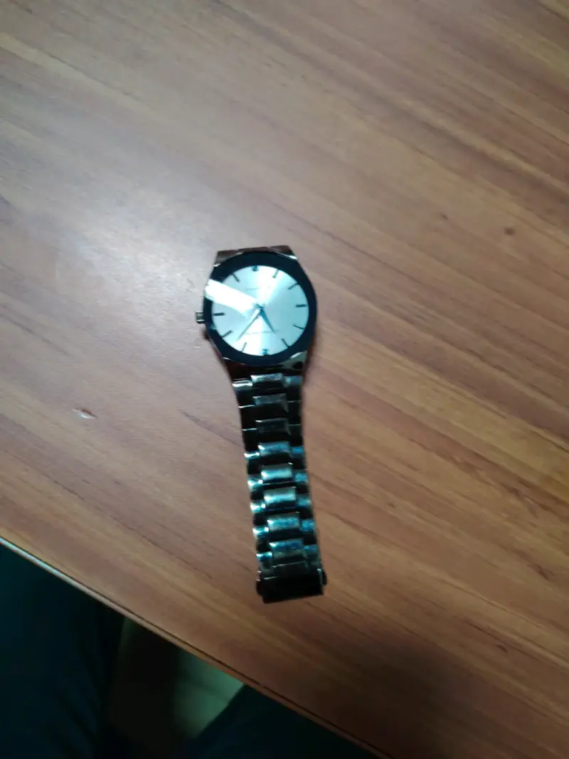 Reloj pulsera metálico - 2
