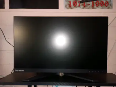 Monitor Lenovo de 27 pulgadas - miniatura 5