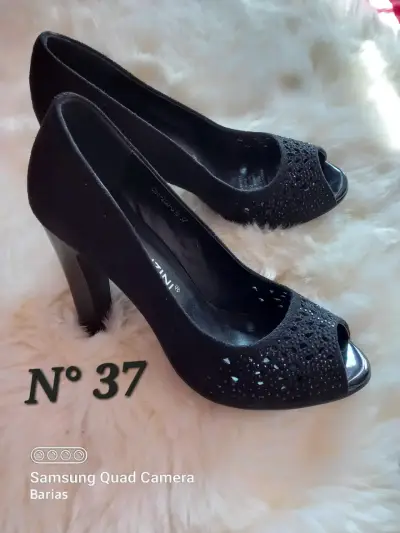 Zapatos de tacón negro N°37 - miniatura 1