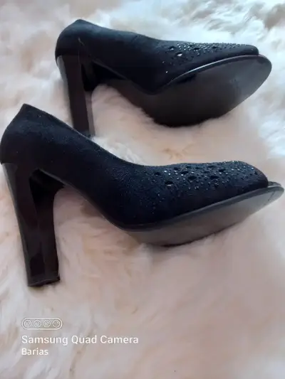 Zapatos de tacón negro N°37 - miniatura 2