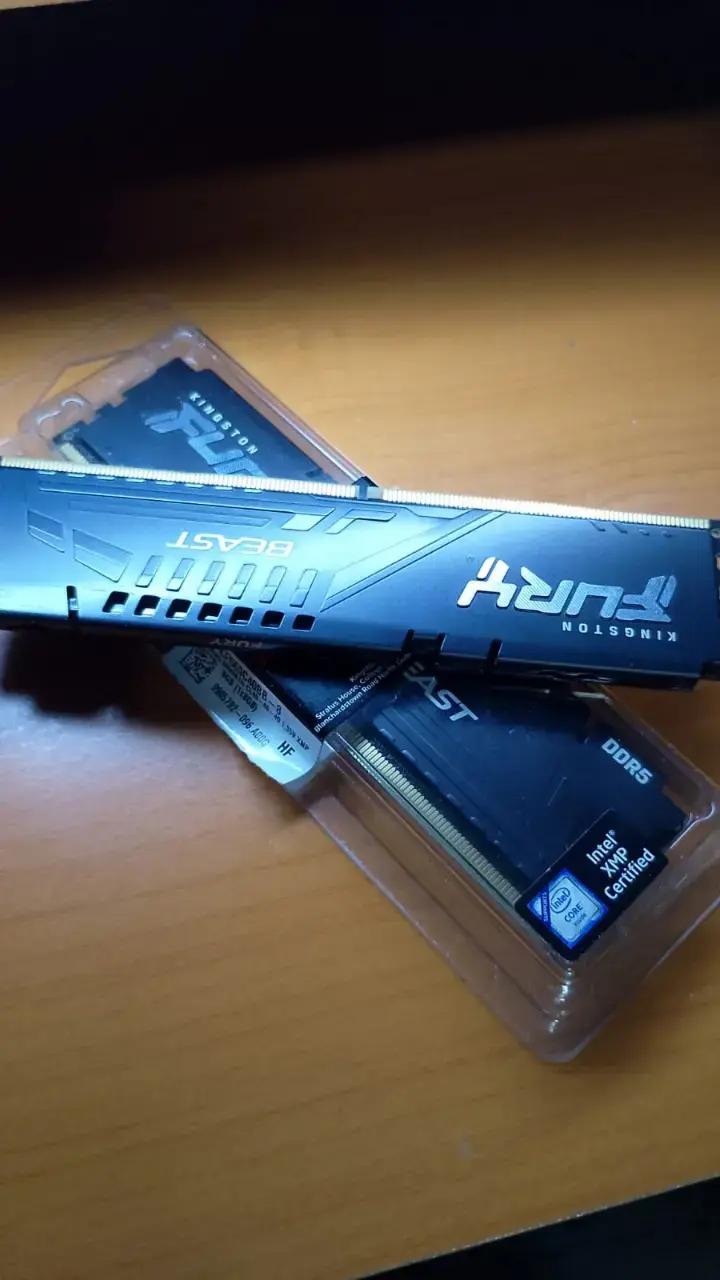 Memoria RAM Kingston Fury - 5