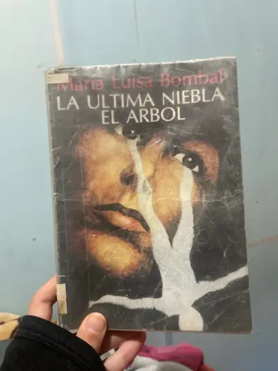Libro 'La Última Niebla, El arbol, Lo Secreto’ - miniatura 1