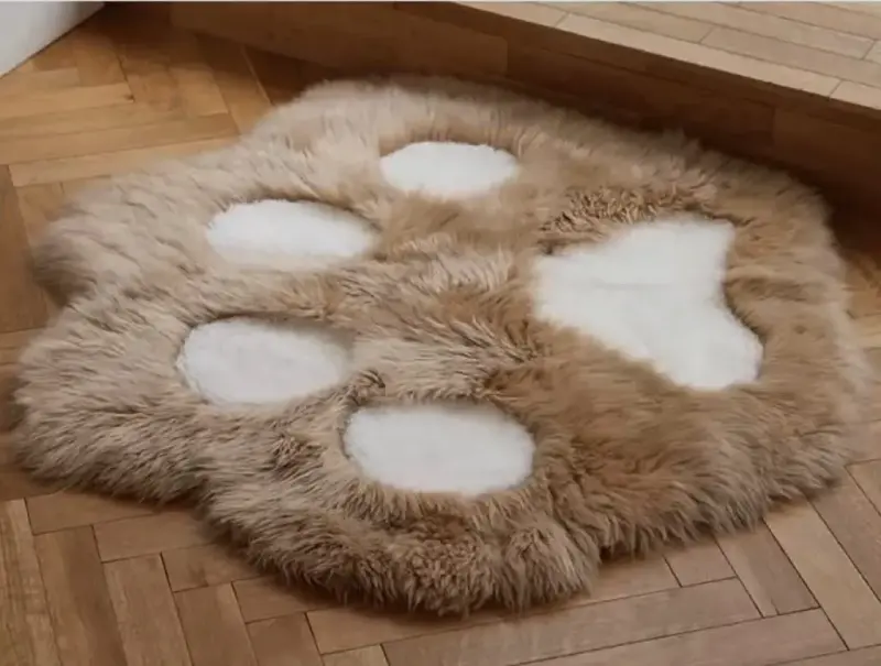 Alfombra peluda patitas - 1
