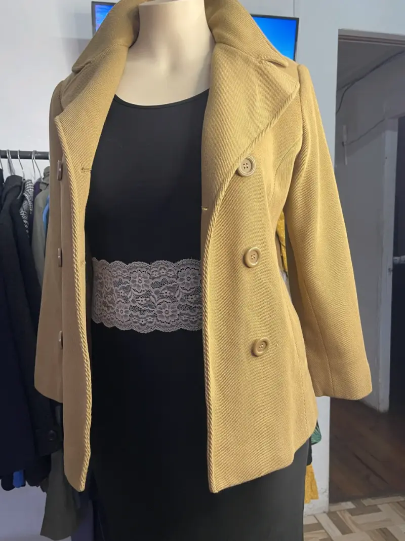 Abrigo mostaza mujer - 2