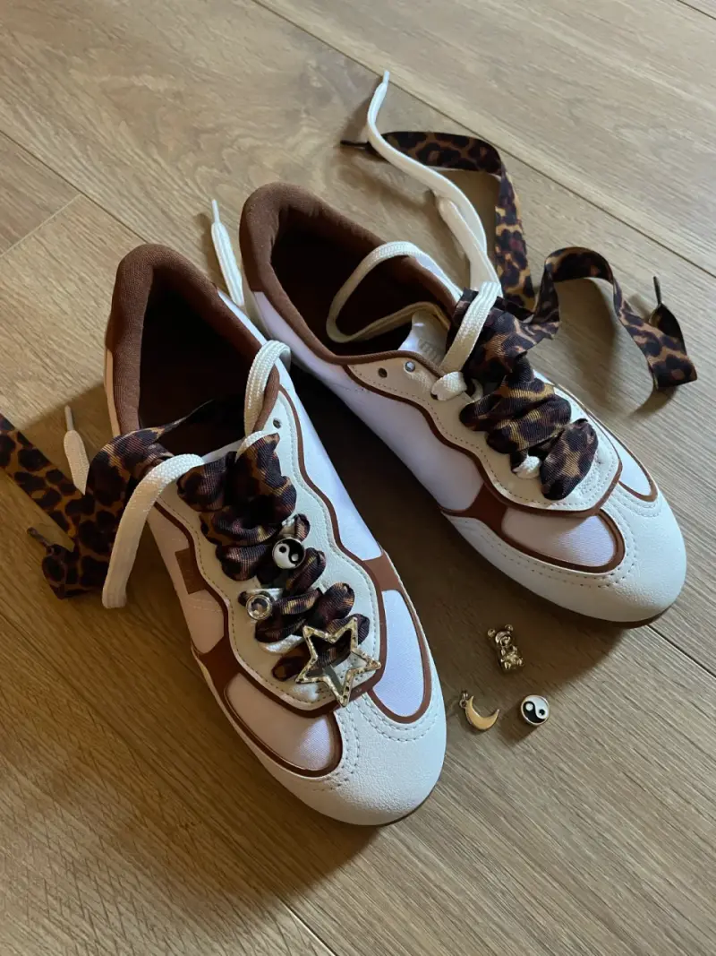 Zapatillas ANACAPRI blancas con accesorios - 2