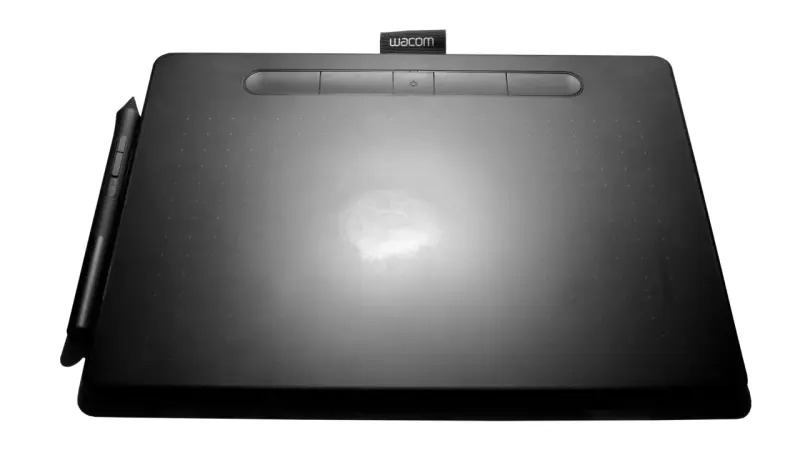 Tableta gráfica Wacom Intuos M BT (2018) - 1