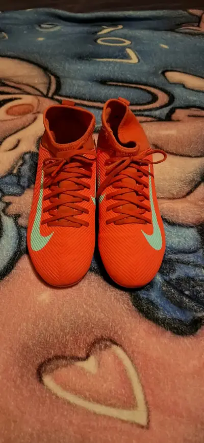 Zapatillas deportivas naranjas - miniatura 1