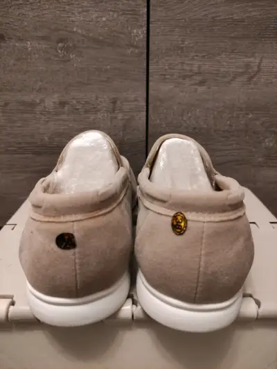 Zapatos tipo mocasines beige - miniatura 3