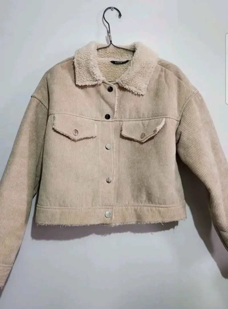Chaqueta beige - 1