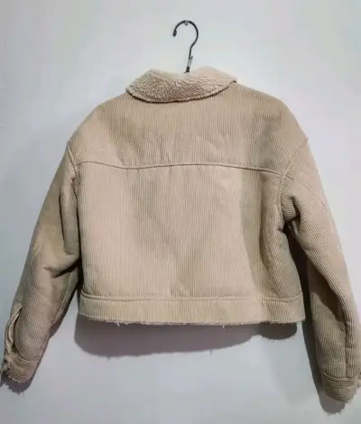 Chaqueta beige - miniatura 3