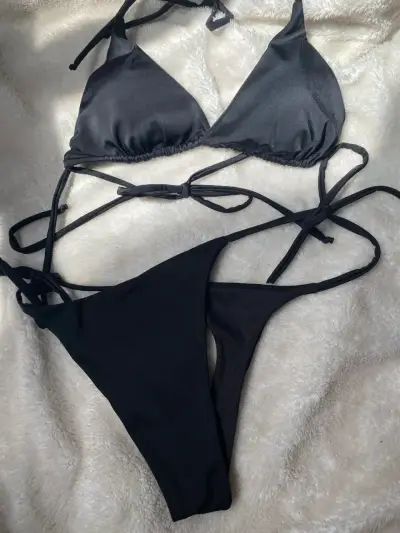 Bikinis - miniatura 6