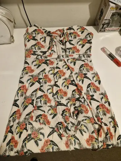 Enterito estampado floreado: es short y falda - miniatura 1