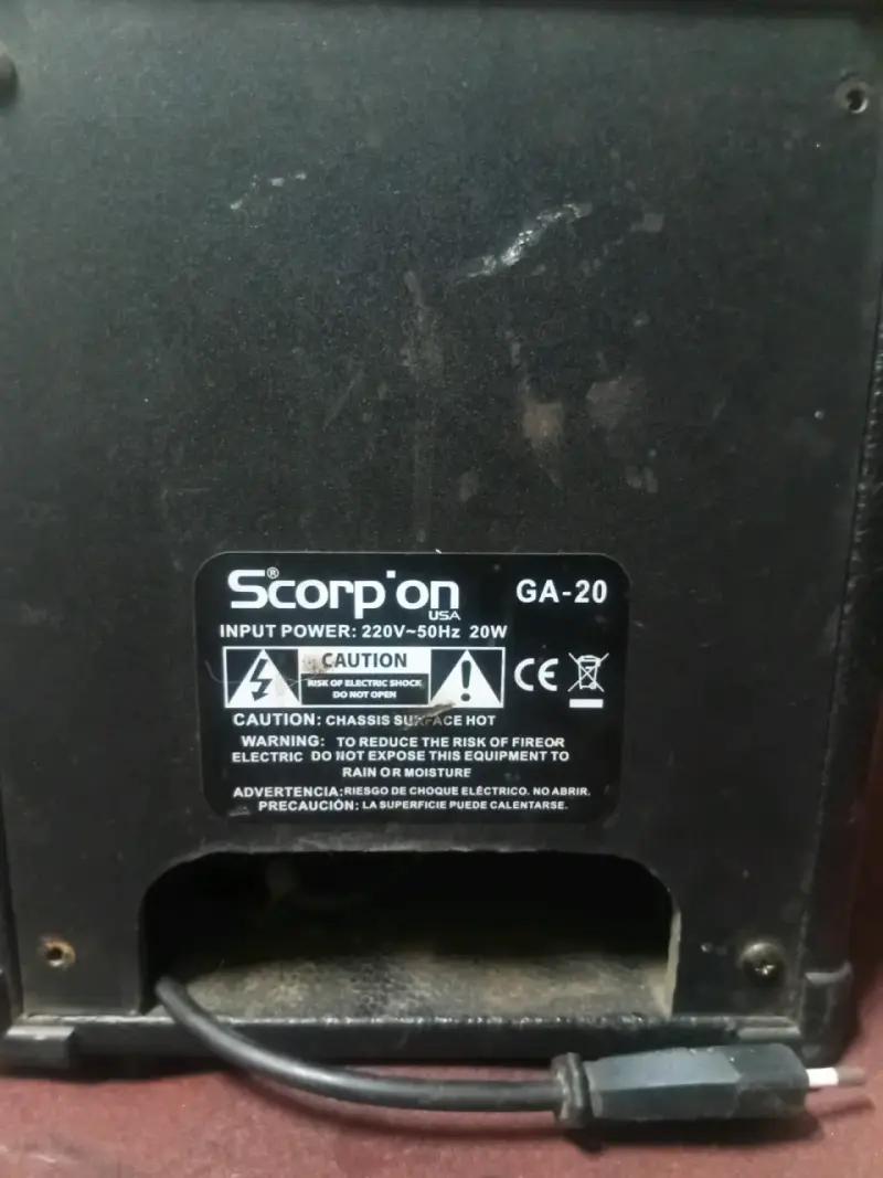 Amplificador de guitarra Scorpion GA-20 - 2