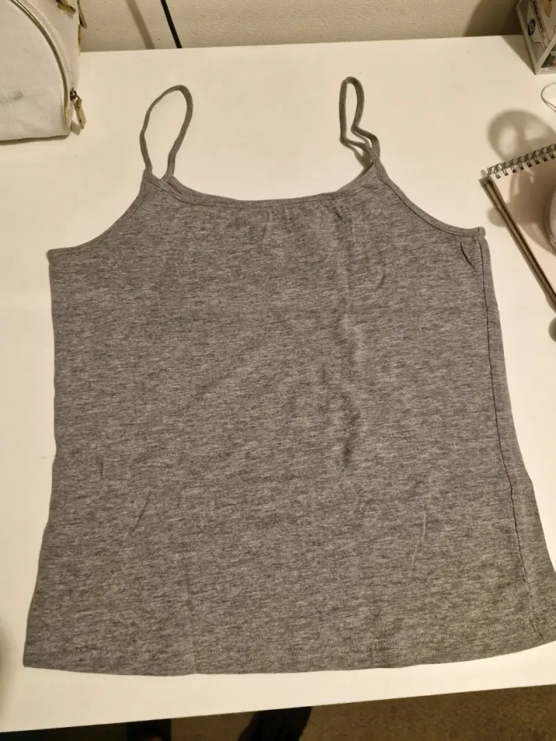 Poleras talla M (Lote completo, son 6) - 2