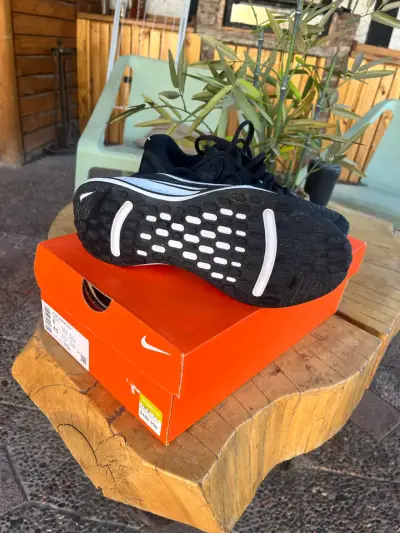 Zapatillas Nike Journey Run negras - miniatura 3