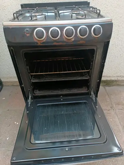 Cocina a gas de cañeria con horno - miniatura 2