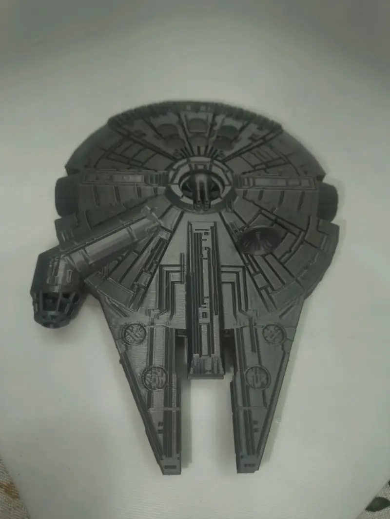 Halcón milenario, star wars