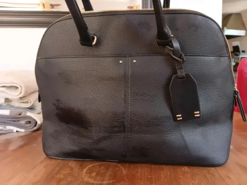Cartera negra liviana cómoda - 2