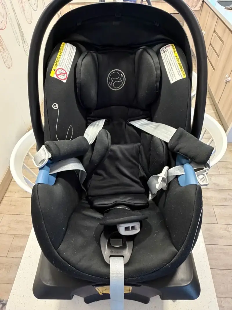 Silla Auto Aton G + Base G Huevito Cybex - 6