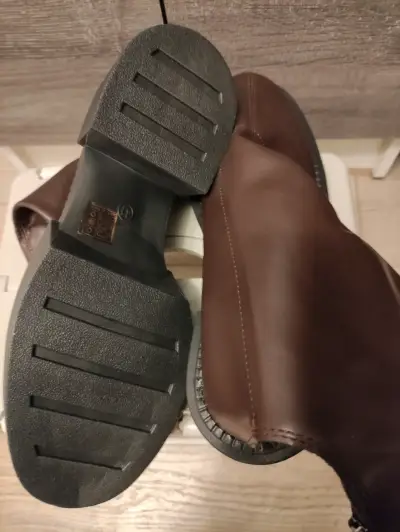 Botas marrones - miniatura 5