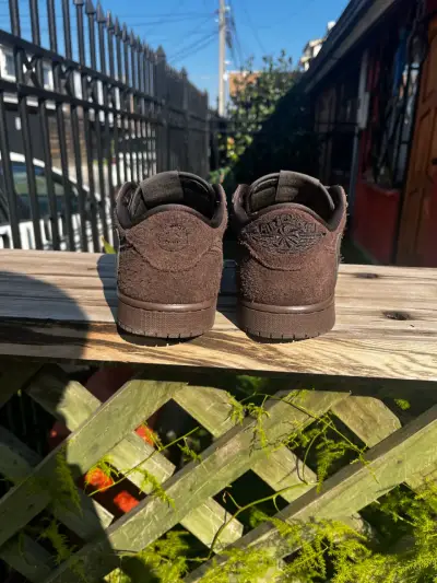 Jordan 1 Travis scott “Velvet Brown” - miniatura 3