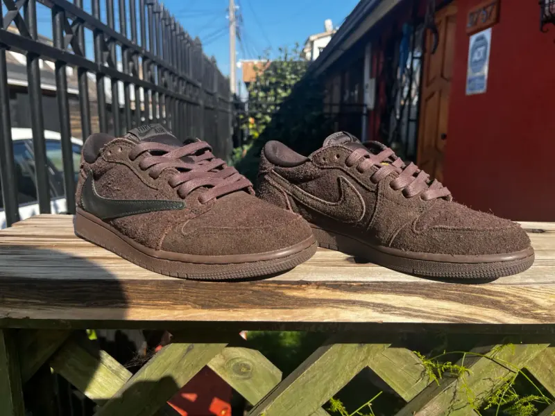 Jordan 1 Travis scott “Velvet Brown” - 4
