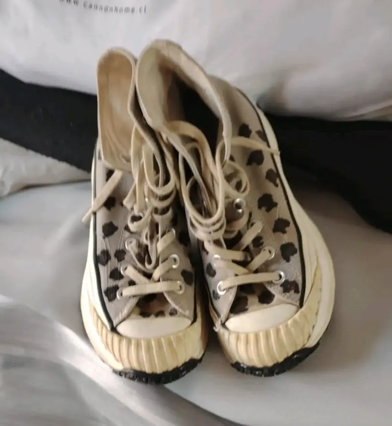 Zapatillas con estampado moteado - 1