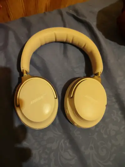 Audífonos Bluetooth Bose beige - miniatura 1