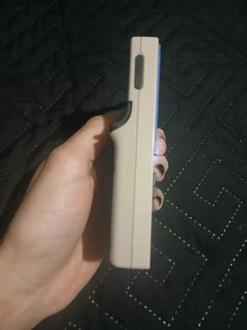 Consola portátil retro gris - 4