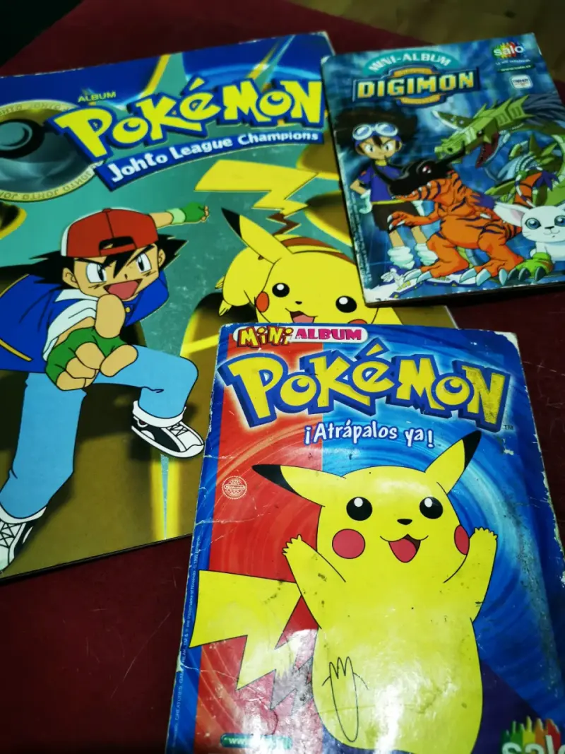 Álbumes Pokémon y Digimon - 1