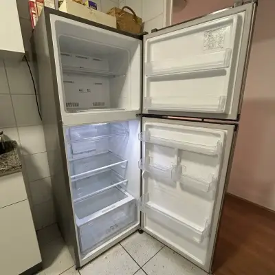 Refrigerador Digital Inverter Samsung - miniatura 5