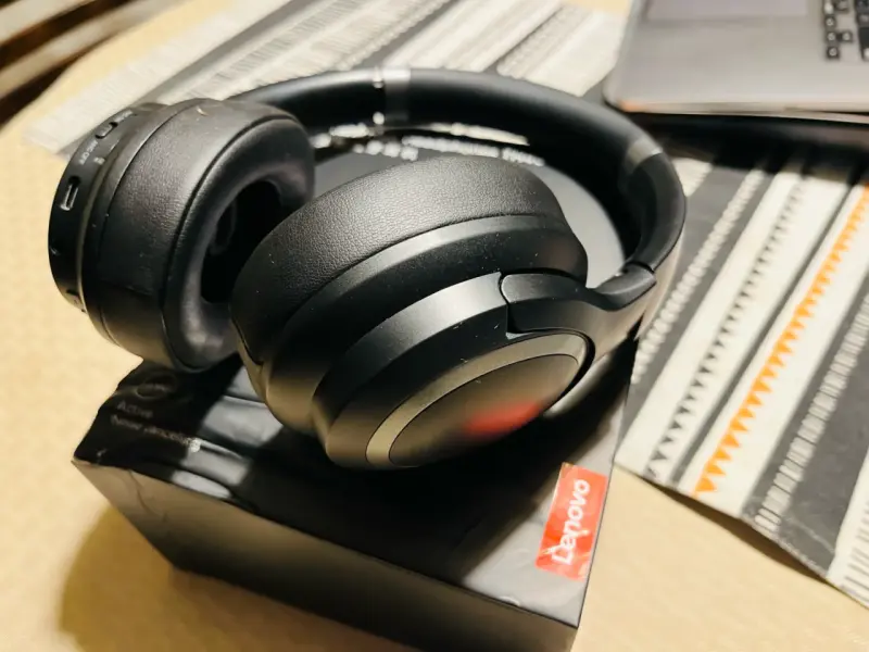Audífonos Lenovo Thinkplus Noise Cancelling - 1