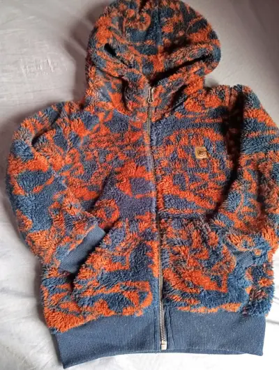 Polerón felpudo con capucha,talla 4 - miniatura 1