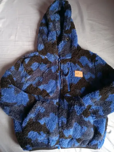 Polerón felpudo con capucha,talla 4 - miniatura 3