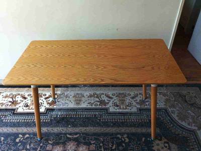 Mesa de madera rectangular - miniatura 1