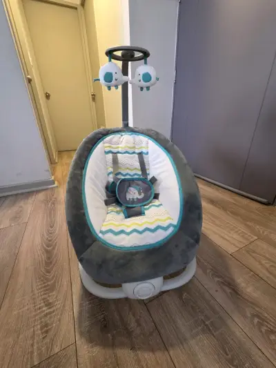 Silla mecedora para bebé gris - miniatura 2