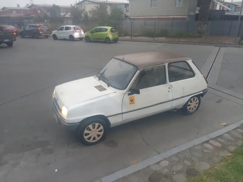 Renault 5 - 1