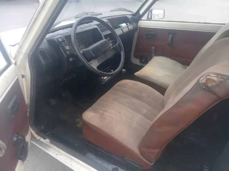 Renault 5 - 3
