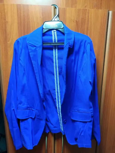 Blazers y Chaquetas para mujeres - miniatura 3