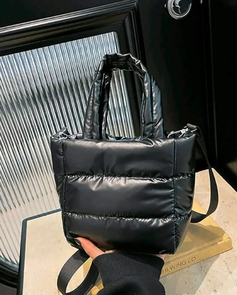 Bolso acolchado negro elegante - 1